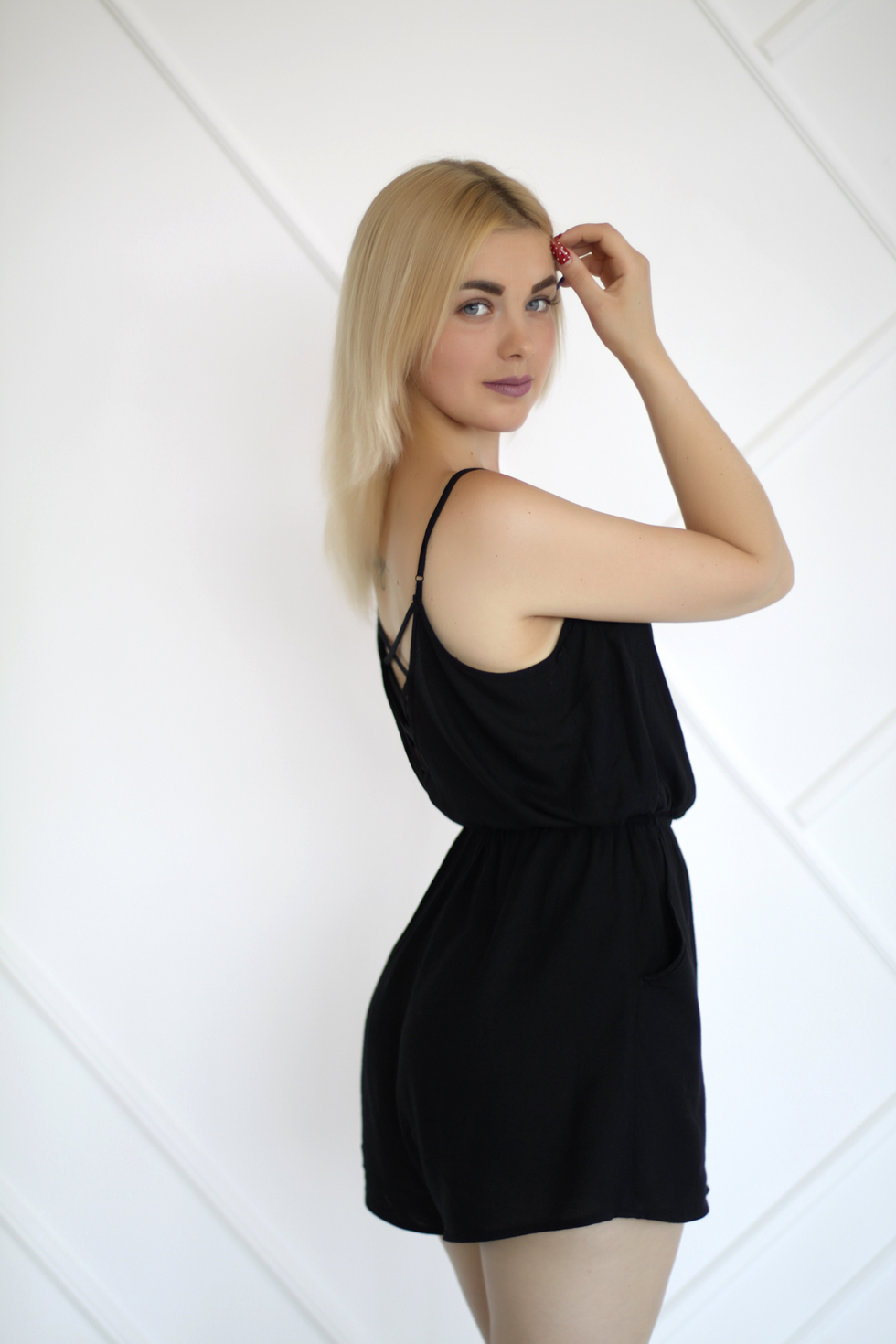 Kate from Nikolaev (Ukraine), 25 years old -ID 102045